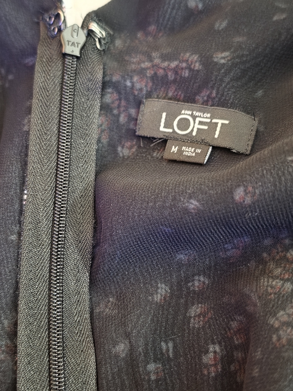 LOFT Black Floral Jumpsuit Sleeveless Wide Leg V-Neck Womens Medium - Picture 12 of 13